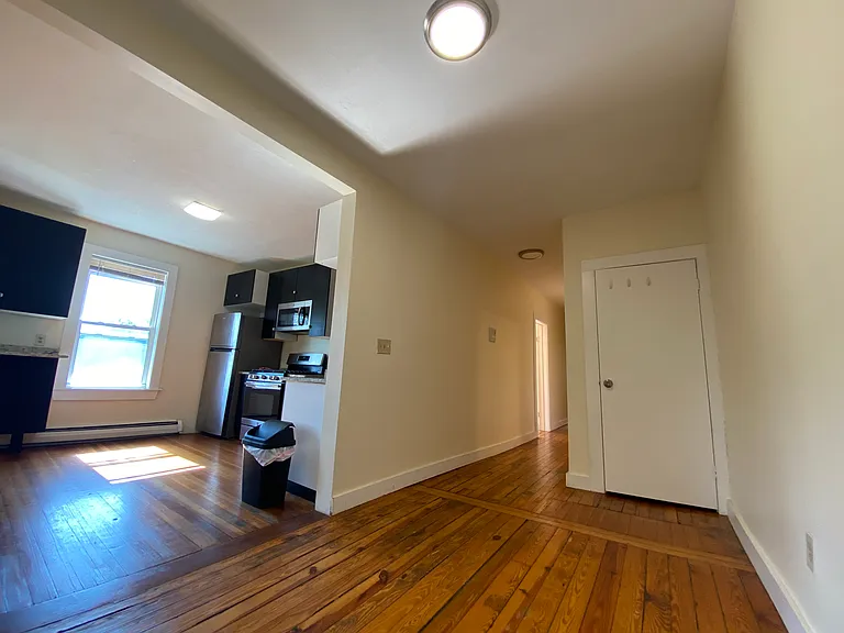 66 Pleasant St #3 — Photo 19