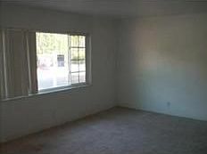 3rd image of 1396 W 30th St