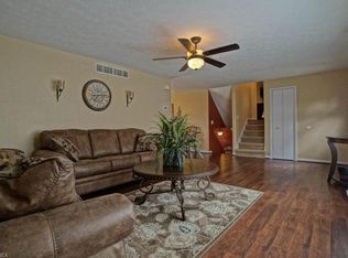 1235 Eastern Rd, Wadsworth, OH 44270