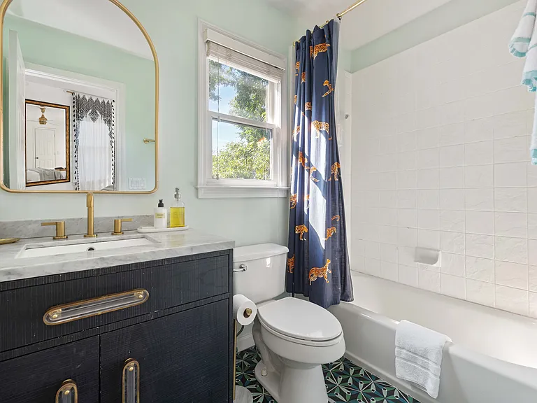 349 N Highland Ave NE #CARRIAGE HOUSE — Photo 37