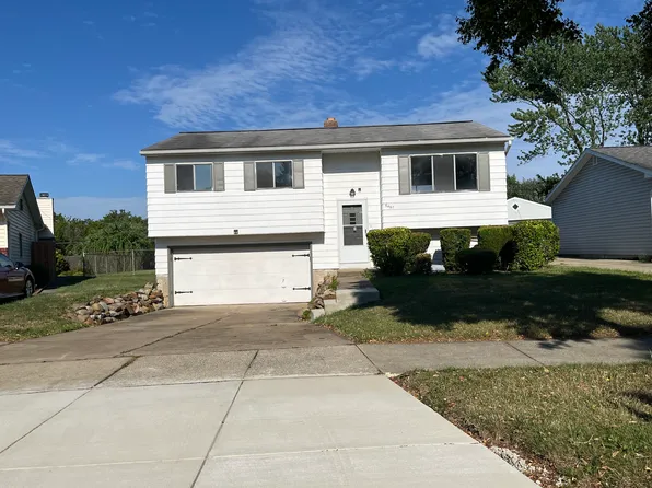 6467 E Vancey Dr, Brookpark, OH 44142