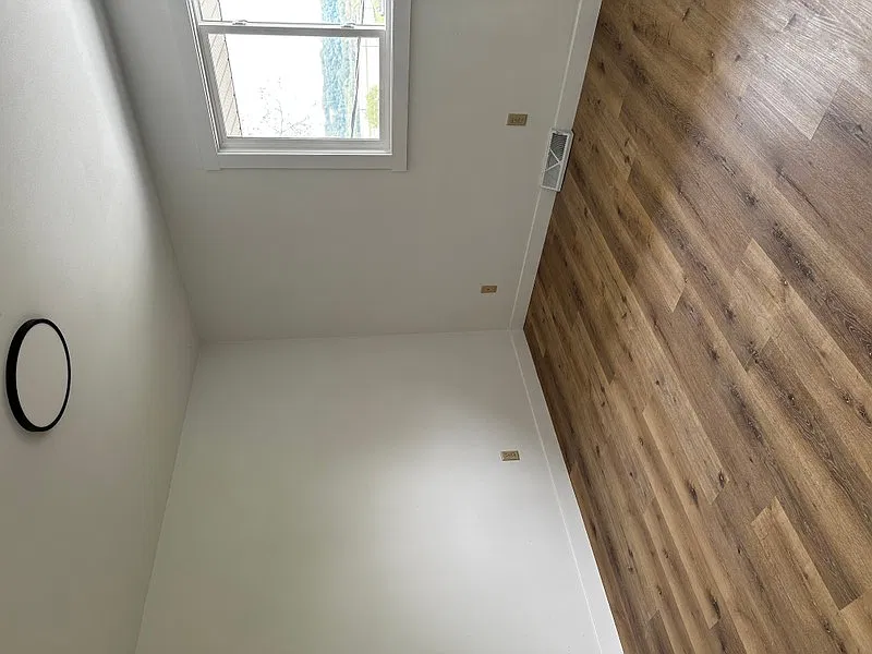2237 Garfield Ave — Photo 4
