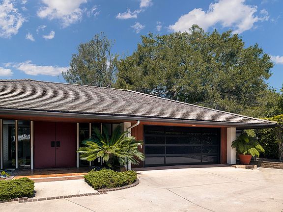 2nd image of 1937 Birnam Wood Dr