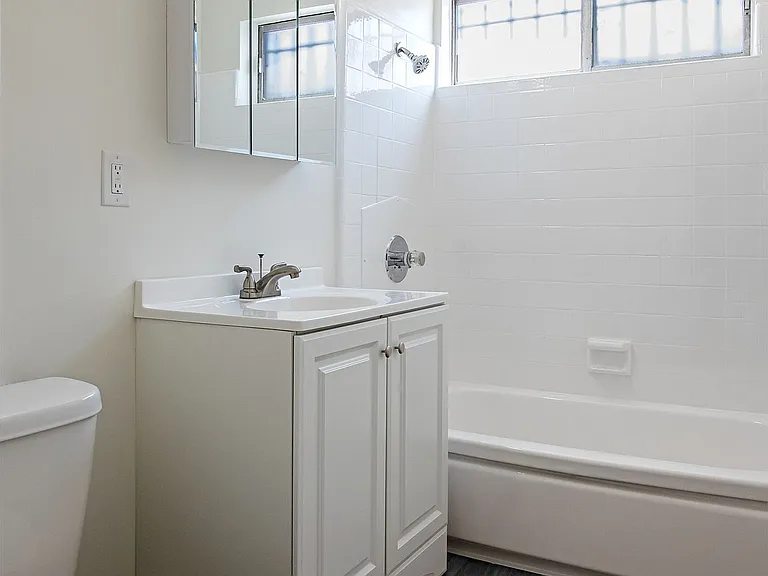 1268 Mariposa St — Photo 10