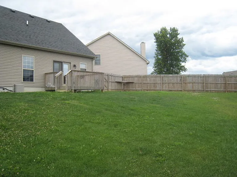 3053 Many Oaks Park — Photo 2