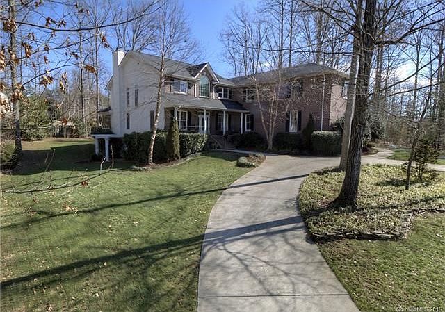1st image of 143 Oasis Dr
