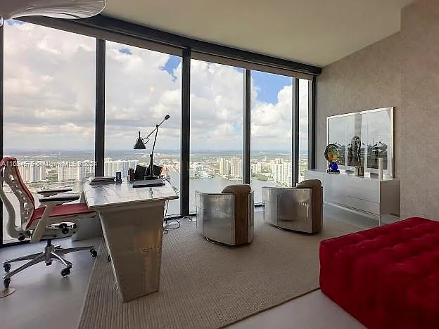 18555 Collins Ave #5203 — Photo 9