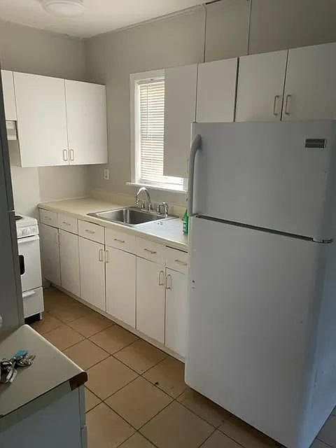 1st image of 1701 Flagler Ave #1
