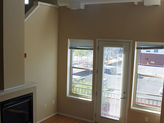 2nd image of 2935 Fremont Ave S APT 408