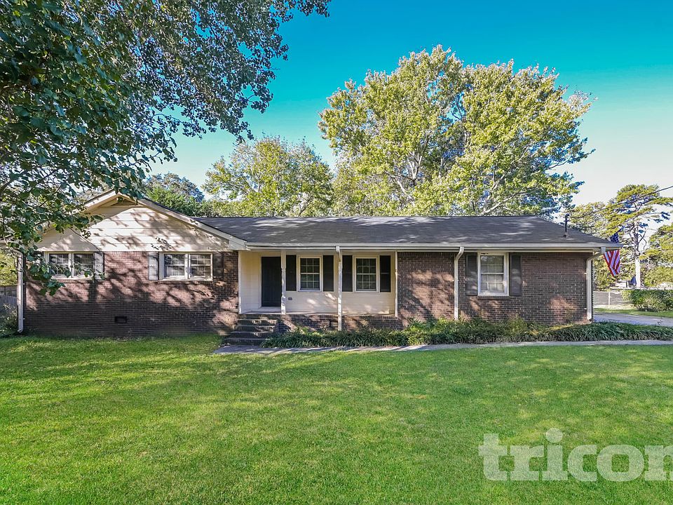 1st image of 2807 Alamo Pl