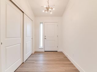 47 E 22nd Pl, Kennewick, WA 99337