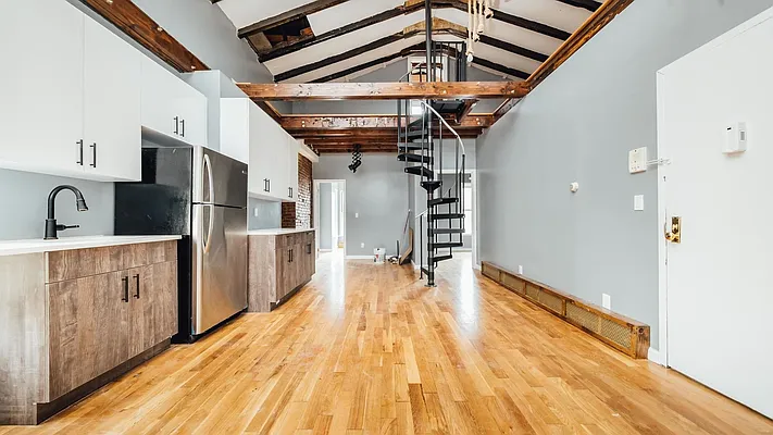 Rented by RBM Management | media 18