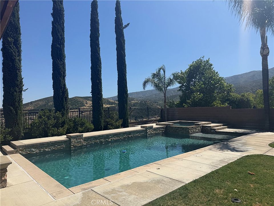 1st image of 25800 Lacebark Rd
