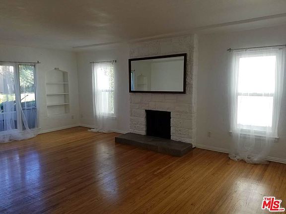 2nd image of 1176 S Hayworth Ave