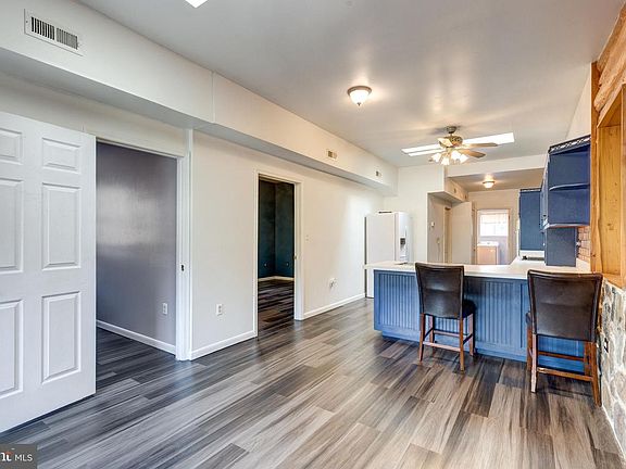 2nd image of 8605 Hampton Valley Rd