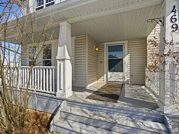 4th image of 469 Cranberry Way