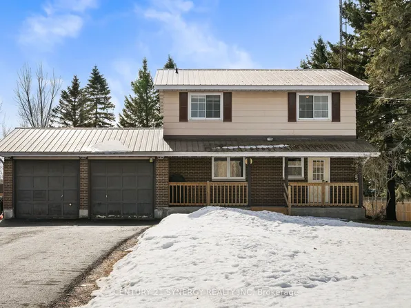 15658 County Road 43 Rd, North Stormont, ON K0C 1K0