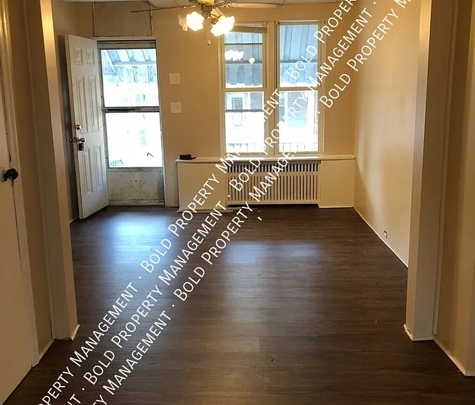 1622 Cotton St — Photo 1