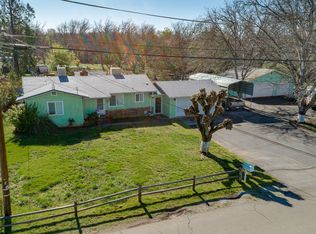 21285 Shelly Ln, Anderson, CA 96007