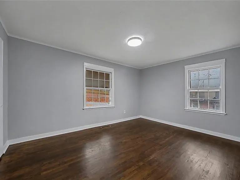 725 Matilda Pl NW — Photo 22