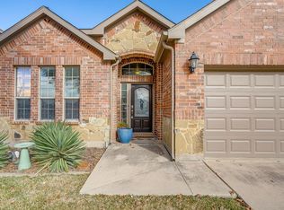 5717 Sapphire Pool Trl, Fort Worth, TX 76244