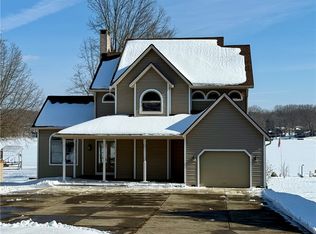 868 Latonka Dr, Mercer, PA 16137