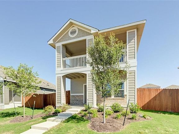 3rd image of 412 Star Thistle St