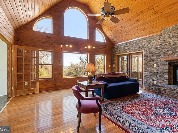 4th image of 224 Oates Rd