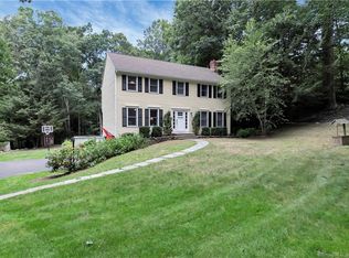 173 W View Rd, Southbury, CT 06488