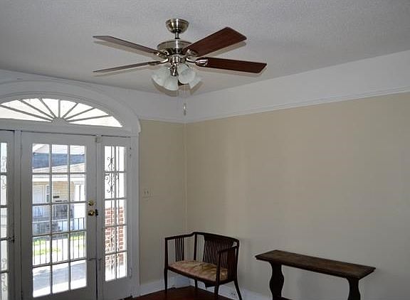 2nd image of 2032 Frenchmen St #A