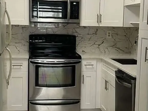 8820 SW 123rd Ct APT L-203, Miami, FL 33186