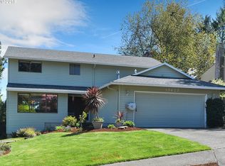 19623 Sun Cir, West Linn, OR