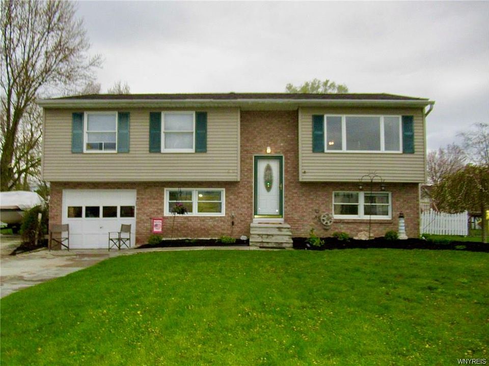 1st image of 270 Tracey Ln