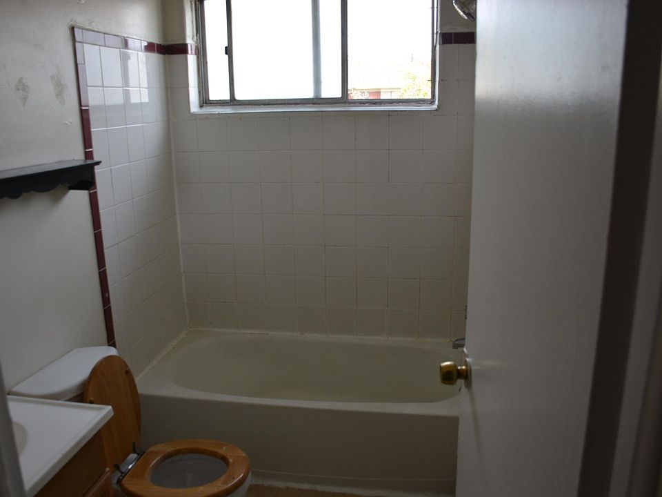 17110 Raupp St, Melvindale, MI 48122 Zillow