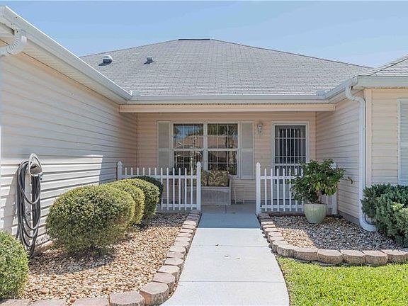 3rd image of 3072 Maywood Ct
