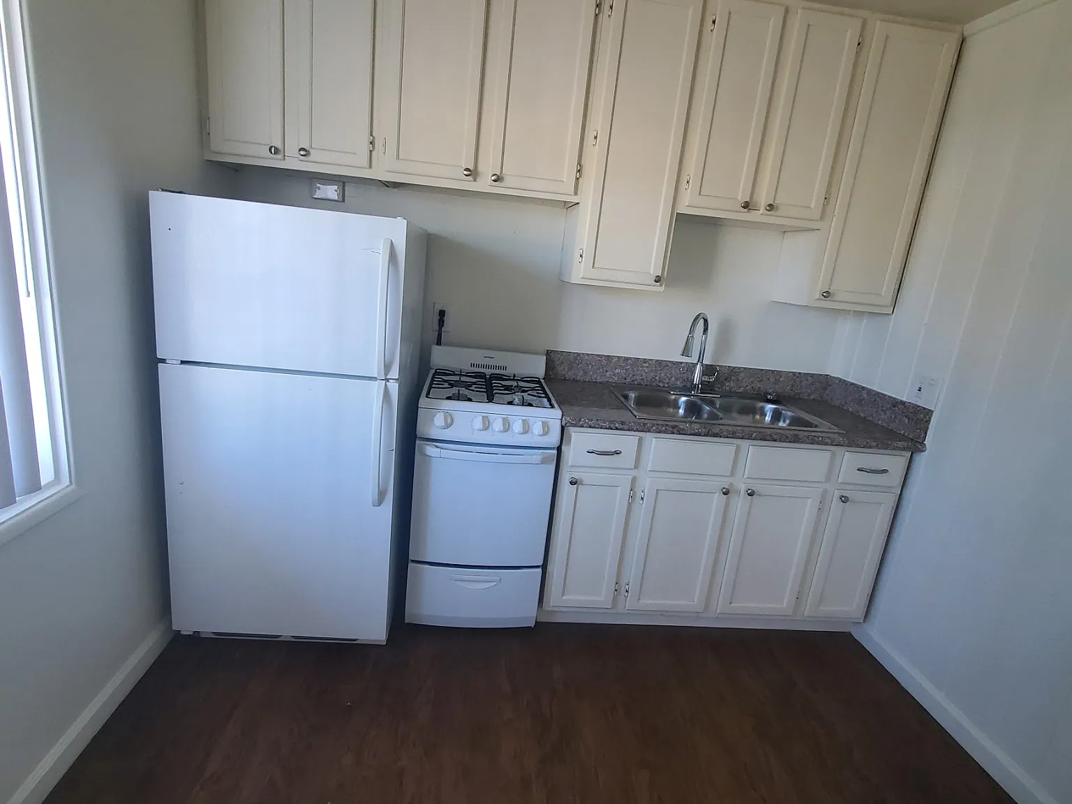 4702 Mission Blvd — Photo 1