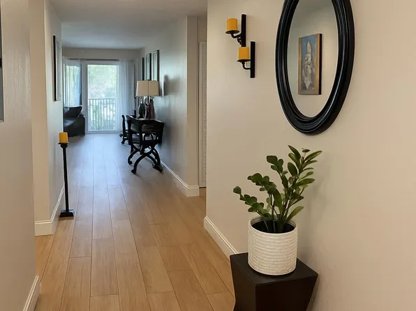 1227 Commonwealth Cir, Naples, FL