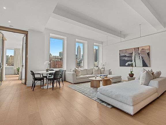 2nd image of 251 W 19th St APT 9C