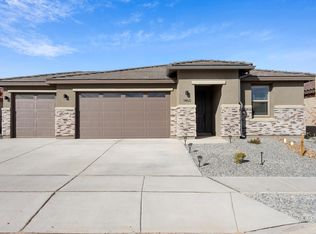 1460 Valle De Colores St NW, Los Lunas, NM 87031