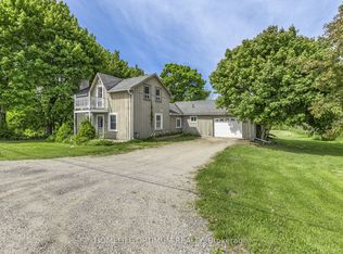 209 Barrie St, Essa, ON L0L 2N0