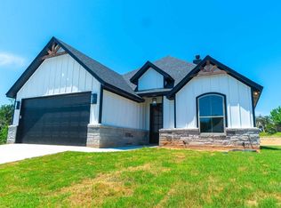 4000 W Iron Horse Trl, Granbury, TX 76048