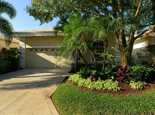 266 Canterbury Dr W, Palm Beach Gardens, FL 33418