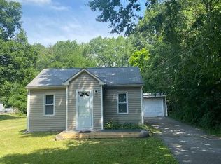 24362 Alexander Rd, Bedford, OH 44146