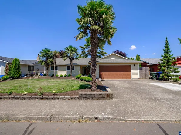 4963 Settlers Dr NE, Salem, OR 97305