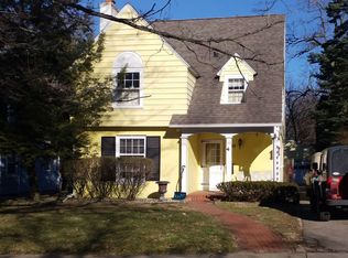 2125 Sheffield Dr, Kalamazoo, MI 49008