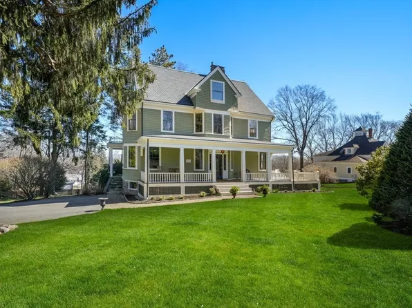 376 Brush Hill Rd, Milton, MA 02186