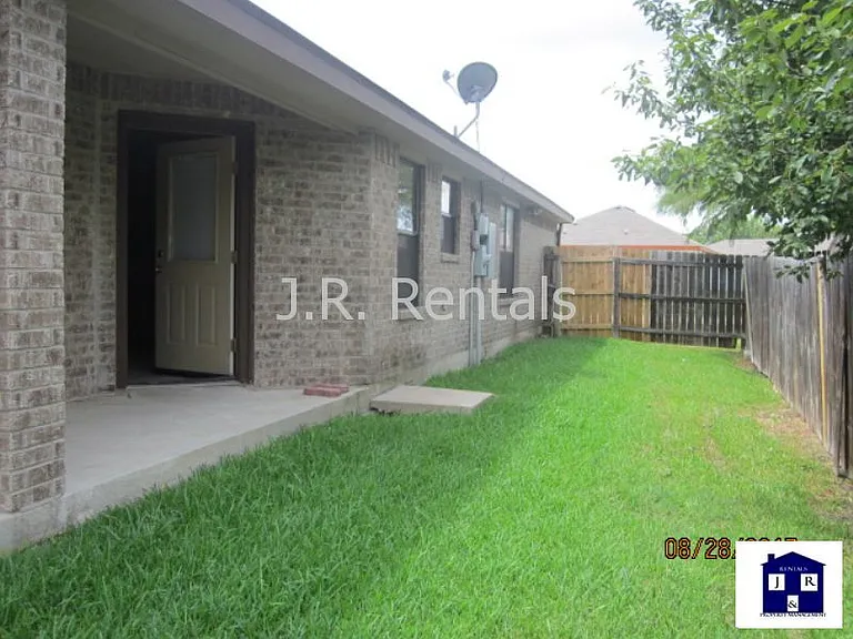 5510 Shawn Dr — Photo 110