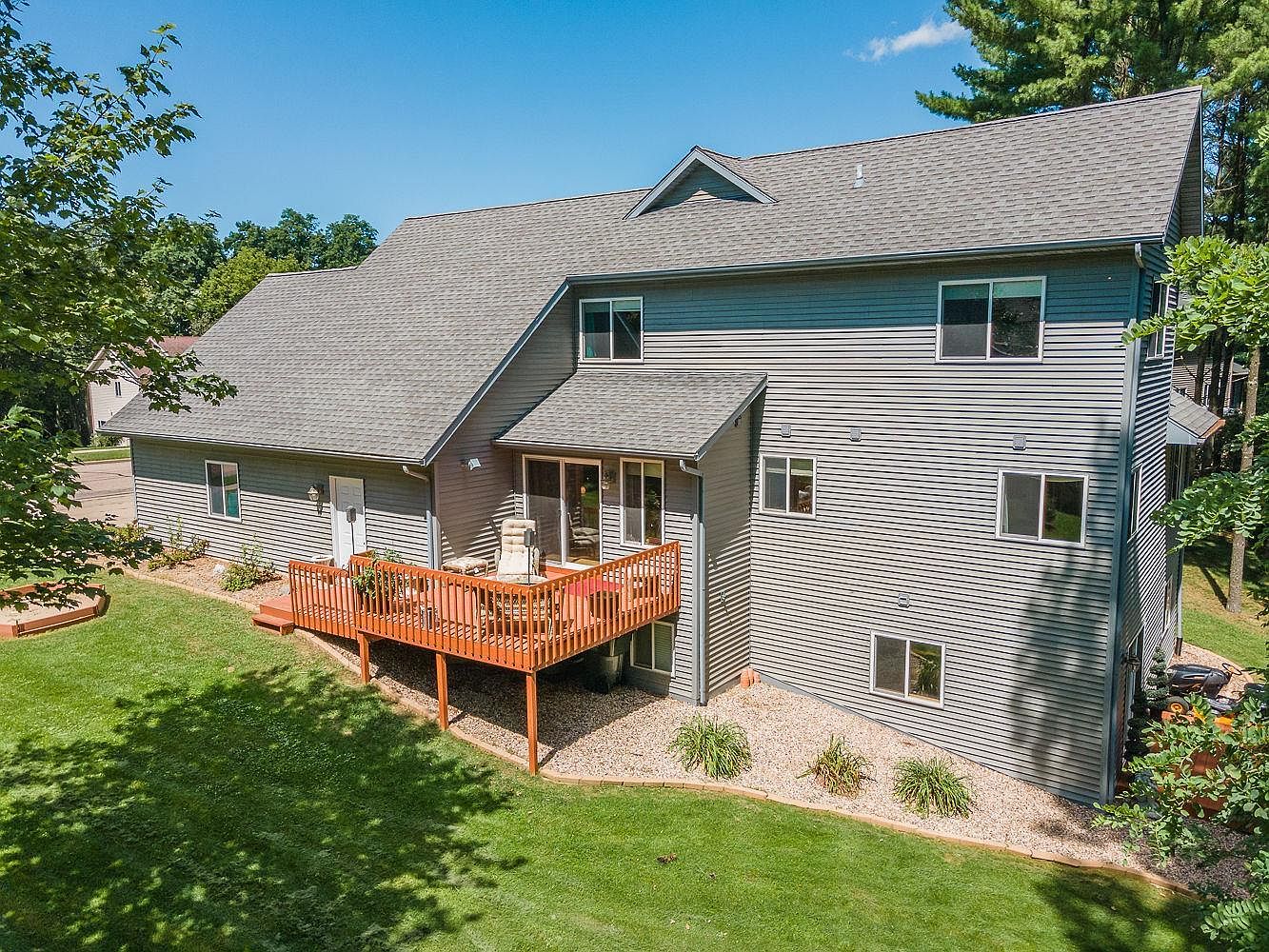 2230 Sunset Dr, Reedsburg, WI 53959 Zillow