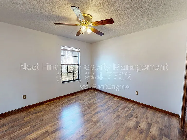 1607 Beverly Bay Ct — Photo 15
