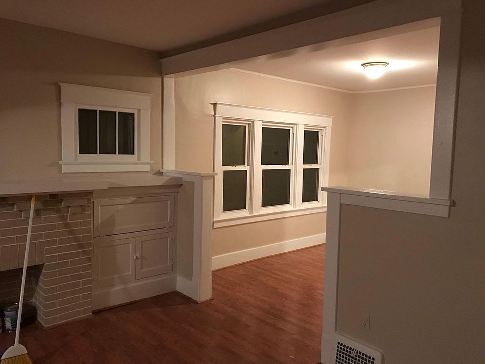 1st image of 122 Pries Ave #1
